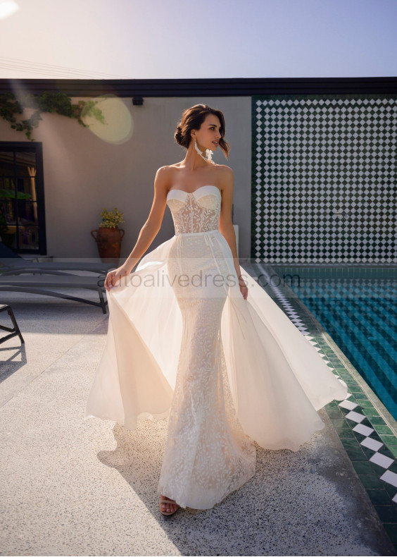 Ivory Lace Wedding Dress With Detachable Organza Train